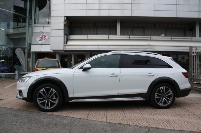 AUDI A4 allroad usata, con Airbag