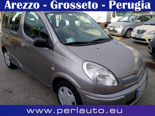 TOYOTA Yaris usata, con ABS