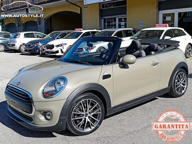 MINI Cabrio usata, con Sensori di parcheggio anteriori