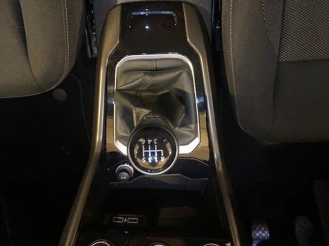 VOLKSWAGEN T-Roc usata, con Park Distance Control