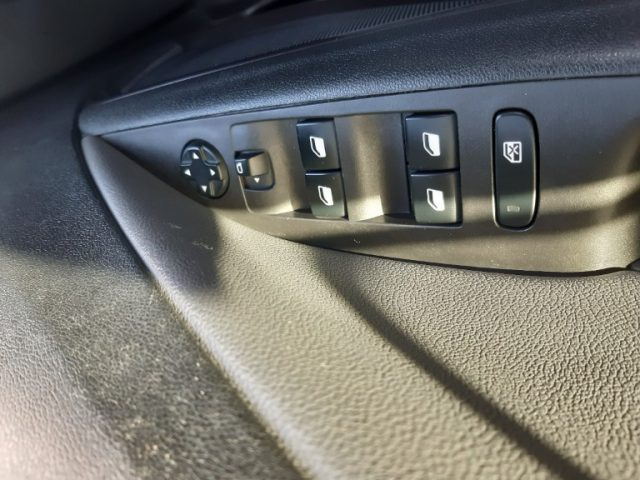 OPEL Crossland X usata, con Touch screen