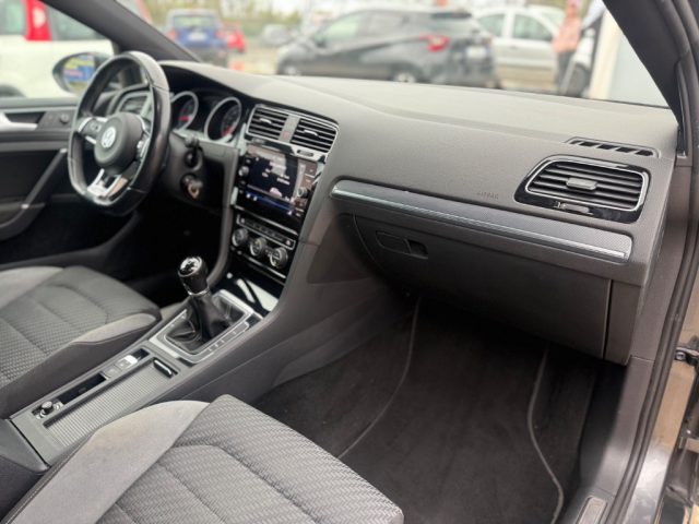 VOLKSWAGEN Golf usata 24