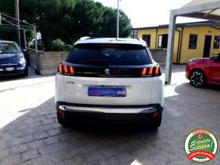 PEUGEOT 3008 usata, con Autoradio