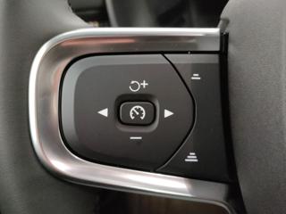 VOLVO XC40 usata, con Sedili riscaldati