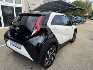 TOYOTA Aygo X usata, con Airbag laterali