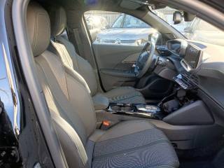 PEUGEOT 2008 usata, con Touch screen