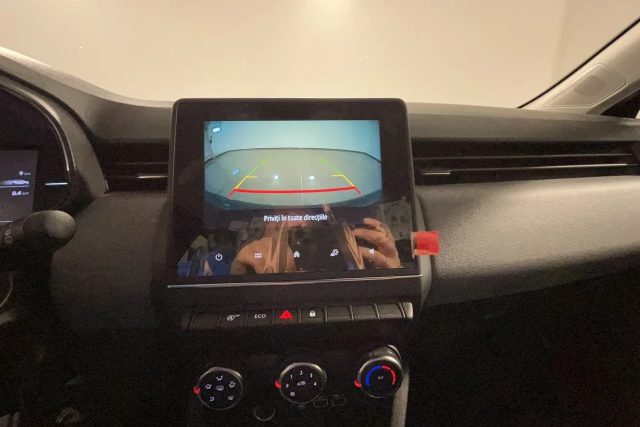 RENAULT Clio usata, con Controllo elettronico della corsia