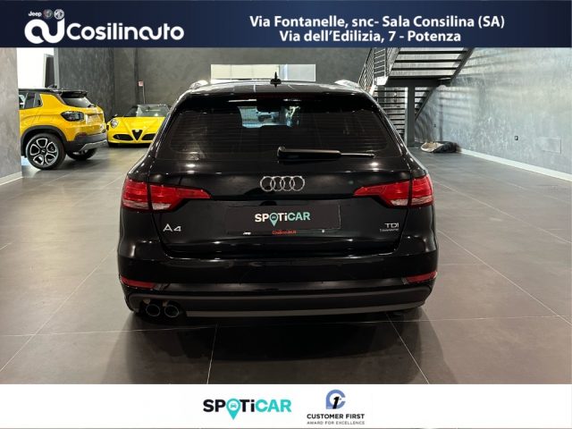 AUDI A4 usata, con Autoradio