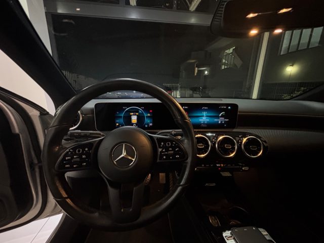 MERCEDES-BENZ A 180 usata, con Volante in pelle