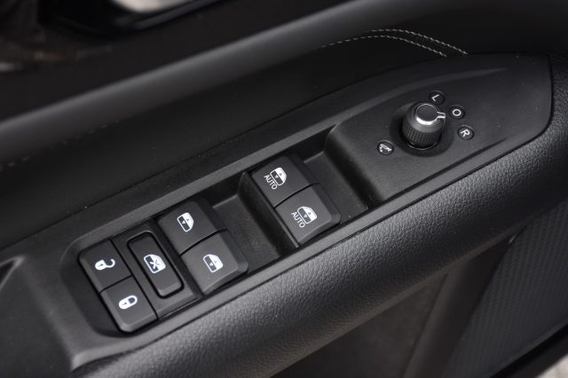 JEEP Compass usata, con Vetri oscurati