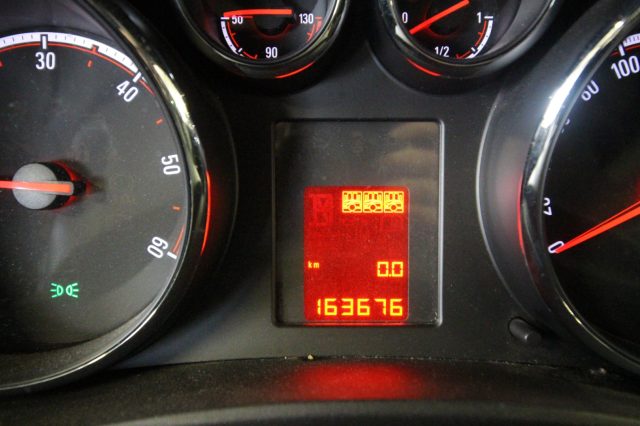 OPEL Meriva usata, con Chiusura centralizzata
