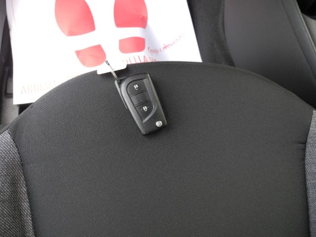 TOYOTA Aygo X usata 44