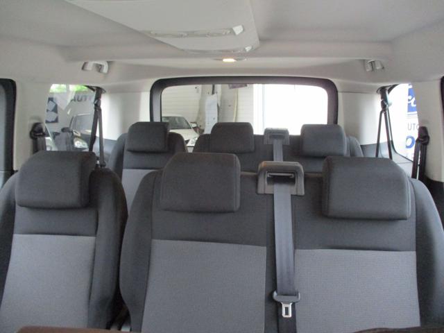PEUGEOT Traveller usata 20