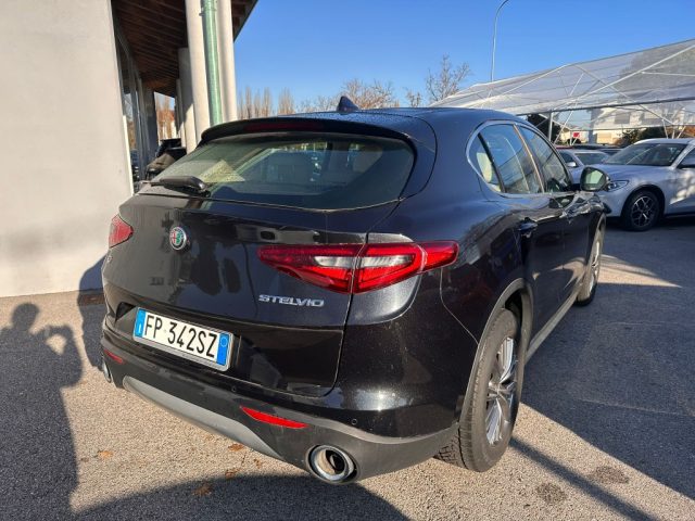 ALFA ROMEO Stelvio usata, con Boardcomputer