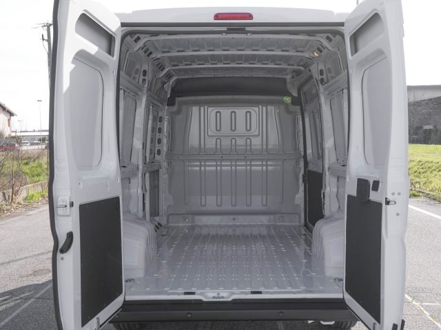 PEUGEOT Boxer usata 7