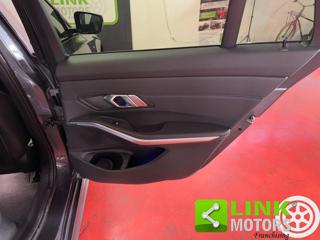 BMW 320 usata, con Volante in pelle