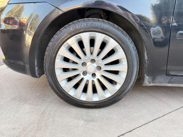 FORD C-Max usata, con Airbag