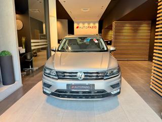 VOLKSWAGEN Tiguan usata, con Specchietti laterali elettrici