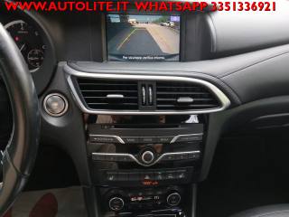 INFINITI Q30 usata, con USB