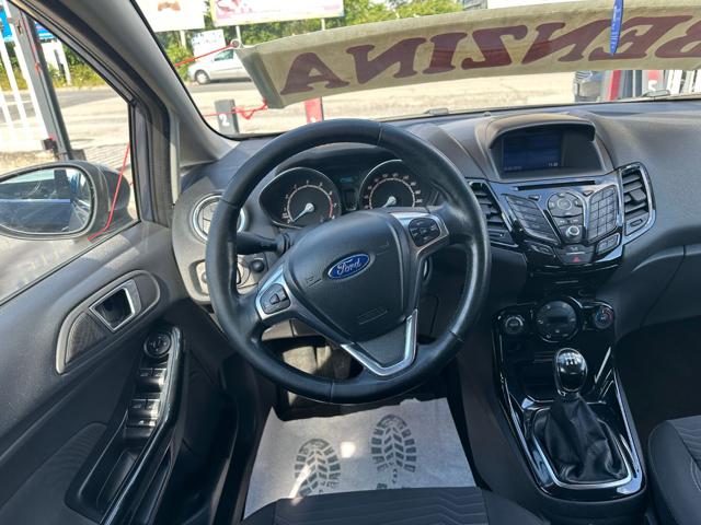FORD Fiesta usata, con Fendinebbia