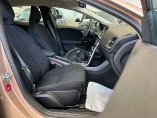 VOLVO V40 usata, con Climatizzatore