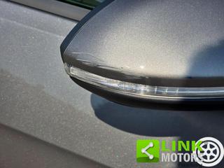 VOLKSWAGEN Golf usata, con Luci diurne