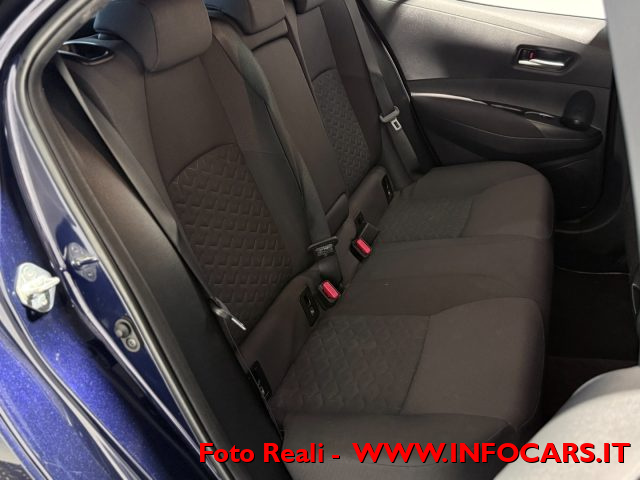 TOYOTA Corolla usata, con Cerchi in lega