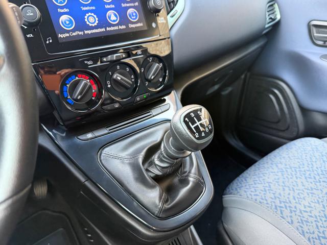 LANCIA Ypsilon usata, con Volante in pelle