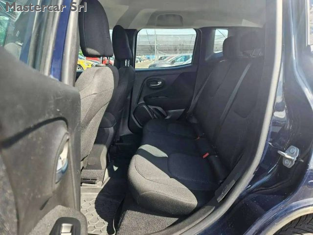 JEEP Renegade usata, con USB