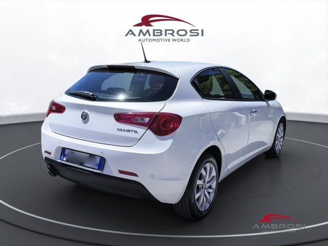 ALFA ROMEO Giulietta usata 2