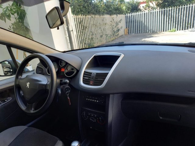 PEUGEOT 207 usata, con Airbag laterali