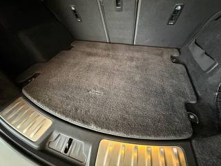 JAGUAR E-Pace usata, con Sensori di parcheggio posteriori