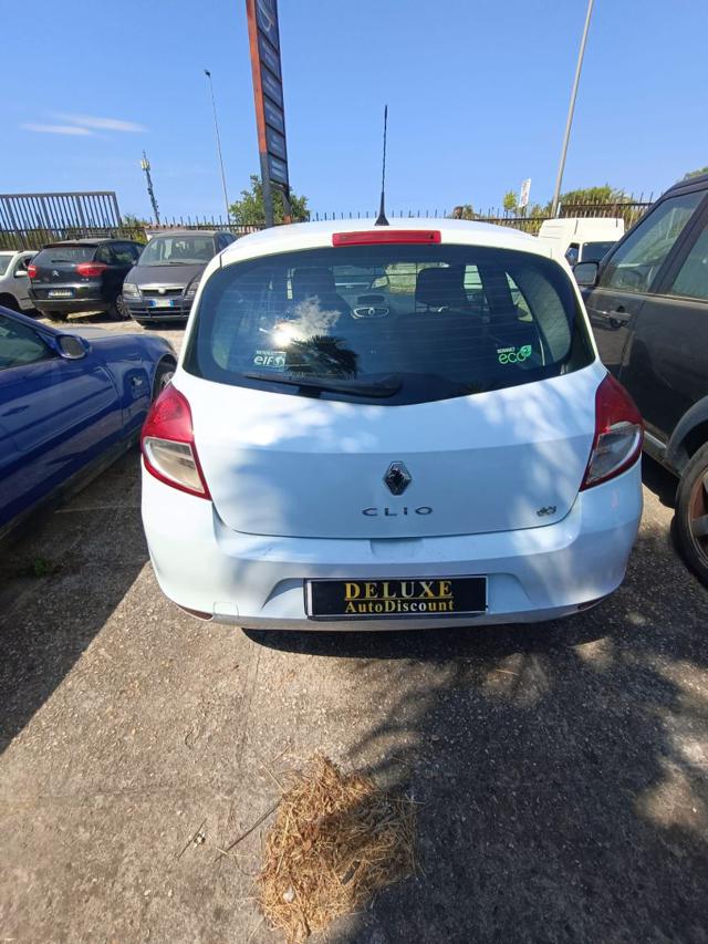 RENAULT Clio usata, con Airbag