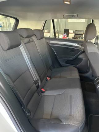 VOLKSWAGEN Golf usata, con Fendinebbia