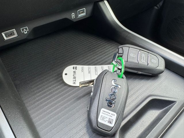 JEEP Compass usata, con Airbag testa