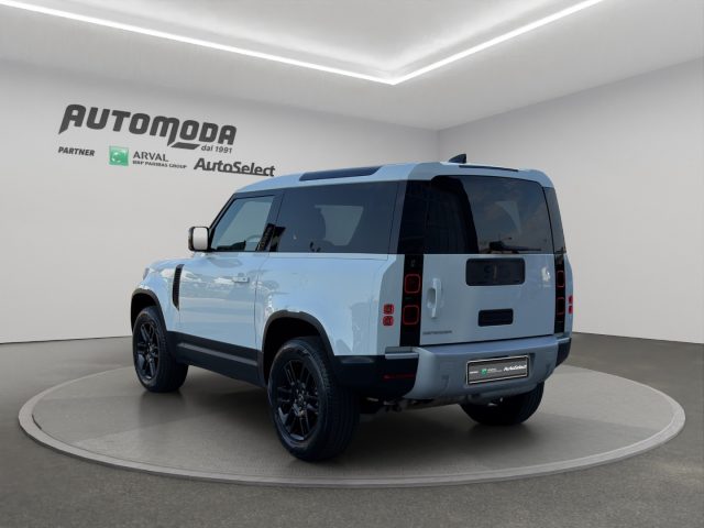 LAND ROVER Defender usata, con Autoradio