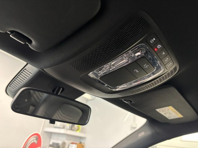 MERCEDES-BENZ A 180 usata, con Sensore di pioggia