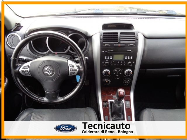 SUZUKI Grand Vitara usata, con Fendinebbia