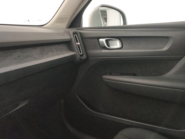 VOLVO XC40 usata, con Touch screen