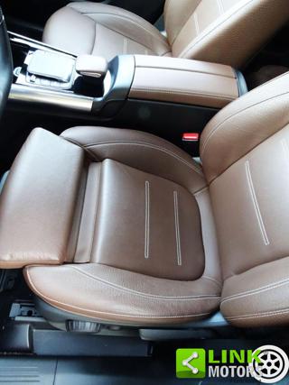 MERCEDES-BENZ GLA 200 usata, con Sistema di navigazione
