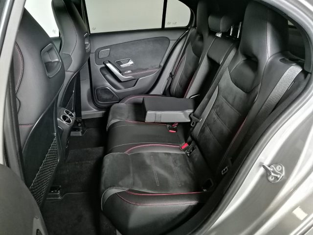 MERCEDES-BENZ A 200 usata, con Controllo automatico clima