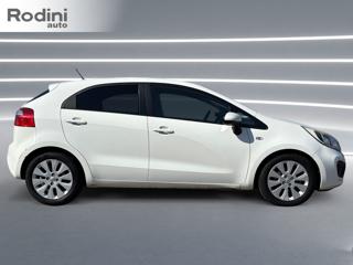 KIA Rio usata, con Airbag laterali