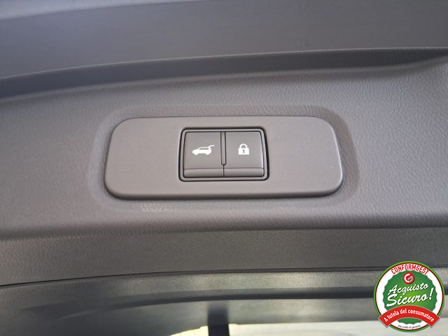 NISSAN Qashqai usata, con Cerchi in lega