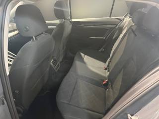 VOLKSWAGEN Golf usata, con Climatizzatore