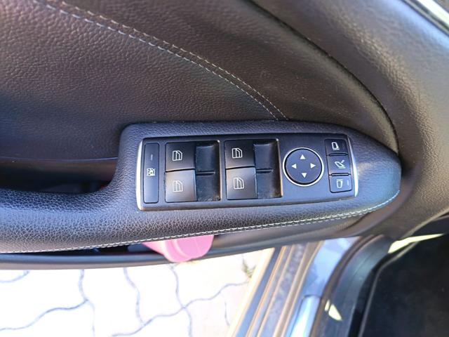 MERCEDES-BENZ B 180 usata, con Volante multifunzione