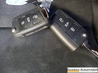 VOLKSWAGEN T-Roc usata, con Specchietti laterali elettrici