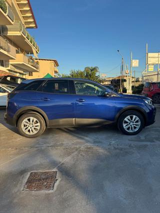 PEUGEOT 3008 usata, con Autoradio