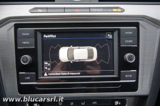 VOLKSWAGEN Passat usata, con Sistema di navigazione