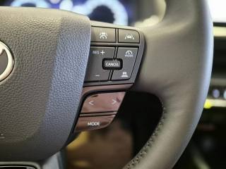 TOYOTA C-HR usata, con Sedili riscaldati