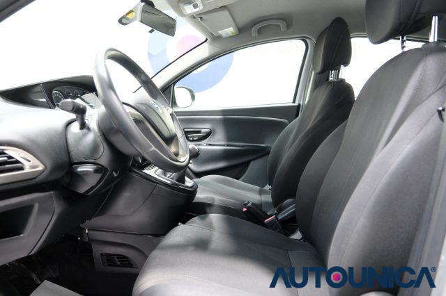 LANCIA Ypsilon usata, con Specchietti laterali elettrici